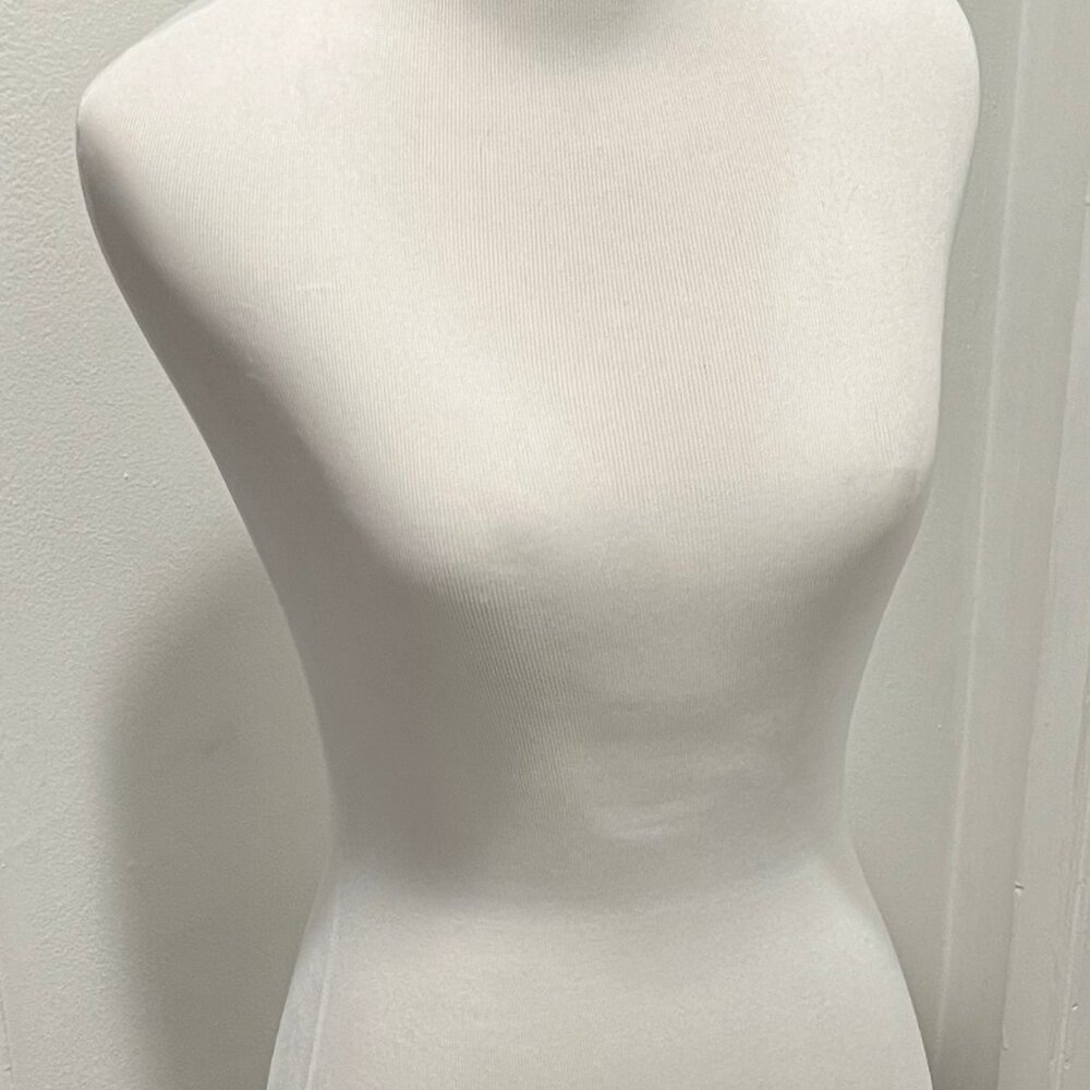 Petite Dress Form (LOCAL PICK UP ONLY) (LOS ANGELES)